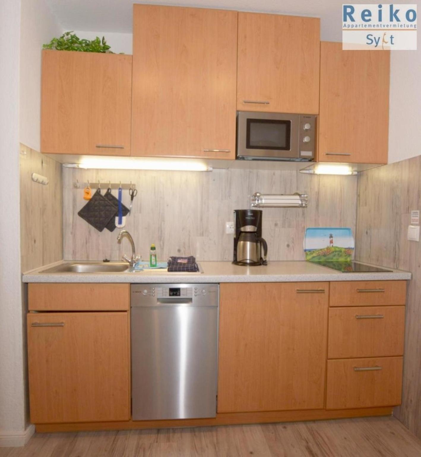 1-27, Seeseite, Haus Metropol, 1 Etage Apartment *
